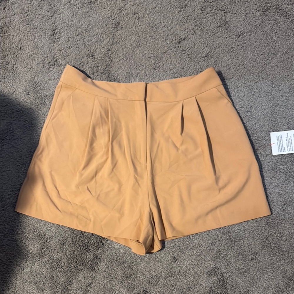 Women's Pleated Tan Shorts